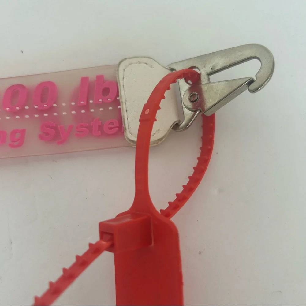 Off-White white silicone key
